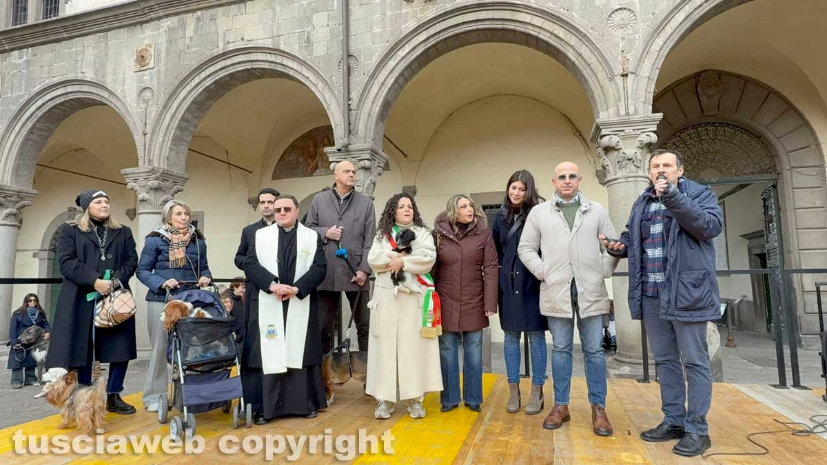 Viterbo - Piazza del Comune - Sant’Antonio abate - La benedizione degli animali