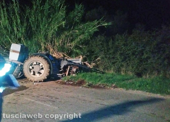 San Lorenzo Nuovo - Schianto auto-trattore sulla Cassia