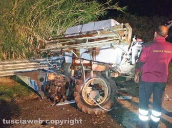 San Lorenzo Nuovo - Schianto auto-trattore sulla Cassia