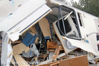 Viterbo - Schianto camper-camion, morto bimbo