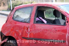 L\'auto dopo lo schianto