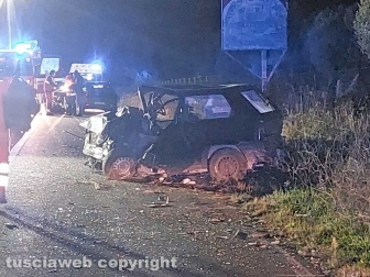 Frontale sulla Vetrallese, un morto e due feriti