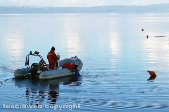Lago di Bolsena - Le ricerche del disperso - I vigili del fuoco