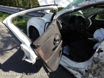 Scontro auto-betoniera sulla Teverina