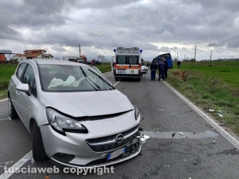 Viterbo - Scontro auto - bus