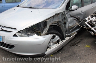 Viterbo - Scontro auto - moto