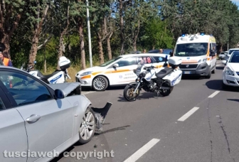Viterbo - Incidente in via Garbini - L'intervento del 118