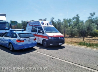 Viterbo - Frontale sulla Tuscanese - 118 e polizia stradale
