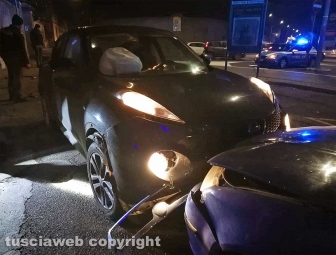 Viterbo - Scontro tra auto