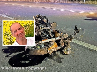 Viterbo - Scontro tra due moto sulla Cassia sud, un morto e un ferito grave - Luigi Campana nel riquadro