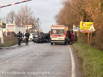 Viterbo - Scontro tra tre auto sulla Teverina
