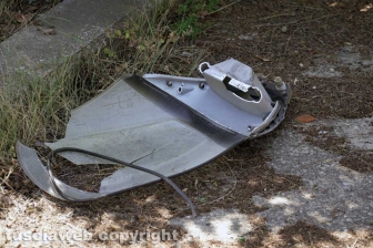 Scooter contro autobus, un morto