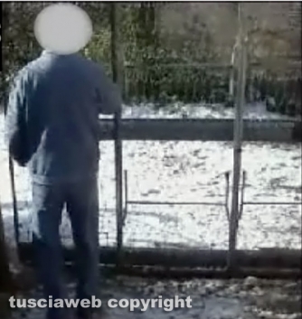 Nas - Scoperti due fratelli falsi ciechi