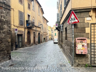 Sequestrati tra via della Volta buia e via Angusta