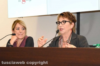 Pirati della Bellezza - L'apertura con Serena Dandini e Patrizia Prosperi
