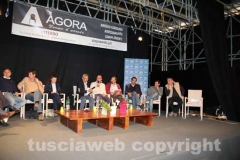 I candidati al teatro tenda