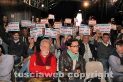 Il pubblico al teatro tenda