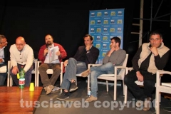 I candidati al teatro tenda