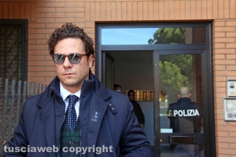 Sfratto di madre e figlia al Carmine