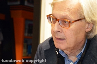 Sgarbi in biblioteca