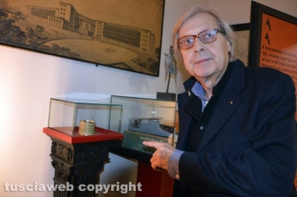 Sgarbi in biblioteca