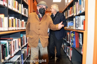 Sgarbi in biblioteca