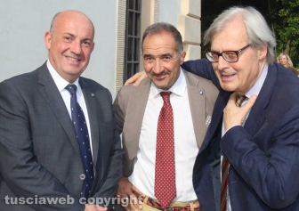 Sgarbi sindaco, il debutto