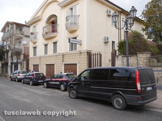 Barbarano Romano - Si spara in piazza