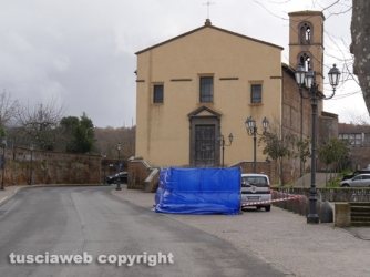 Barbarano Romano - Si spara in piazza