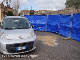 Barbarano Romano - Si spara in piazza
