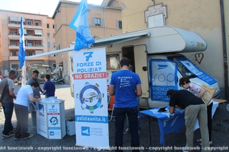 La manifestazione Sap agli Almadiani