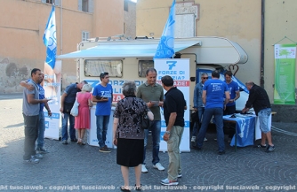 La manifestazione Sap agli Almadiani