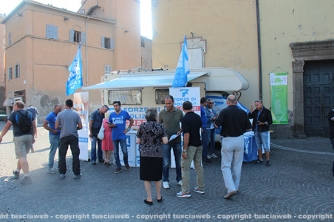 La manifestazione Sap agli Almadiani