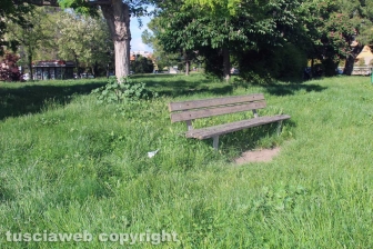 Sit in al parco del Carmine