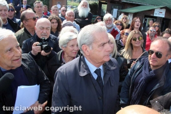 Sit-in alle masse di San Sisto