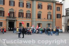 I lavoratori della Unopiù in piazza del Plebiscito