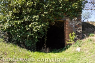 Viterbo - L\'ingresso agli ambienti d\'epoca romana