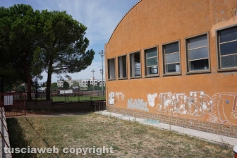Sopralluogo dell'assessore Ricci in tre scuole in cui sono stati fatti interventi per la messa in sicurezza