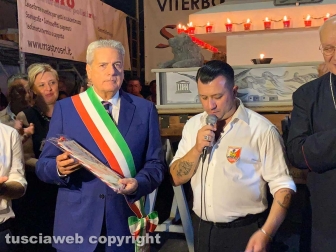 Minimacchina di santa Rosa - Spirale di fede sfila per le vie del Pilastro