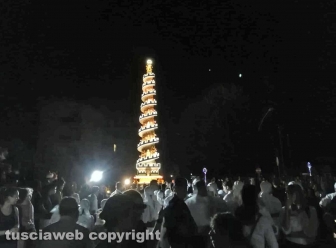 Minimacchina di santa Rosa - Spirale di fede sfila per le vie del Pilastro