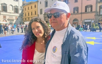 Viterbo - Srotolata la bandiera d’Europa per la Half Marathon