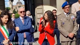 Viterbo - Srotolata la bandiera d’Europa per la Half Marathon