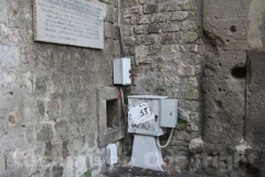 Straziate le porte monumentali - Porta Fiorentina