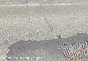 Viterbo - Strisce pedonali invisibili - Cassia sud davanti al distributore