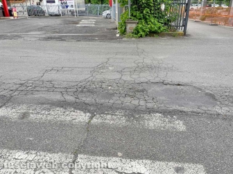 Strisce pedonali inesistenti