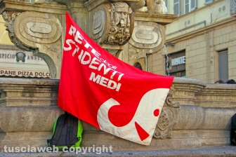 Studenti
