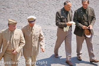 Sul set del telefilm Catch-22