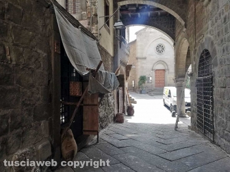 Viterbo - Sul set della serie tv Leonardo