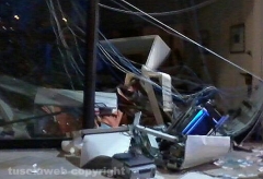 Viterbo - Sventrata filiale Carivit