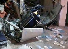 Viterbo - Sventrata filiale Carivit